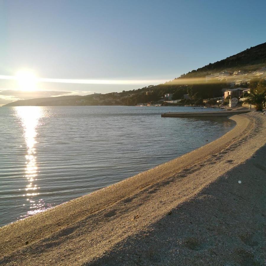 A&R - Seget Beach Apartment Trogir Exterior photo